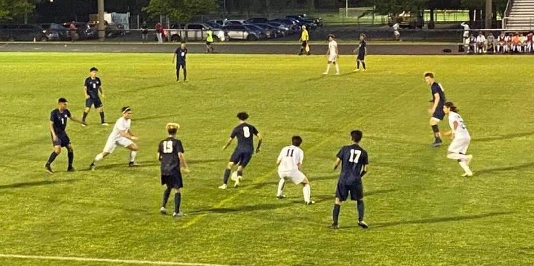 Photo_News_Soccer_Daniel Ramirez on the ball.jpg Osbourn High boys' soccer